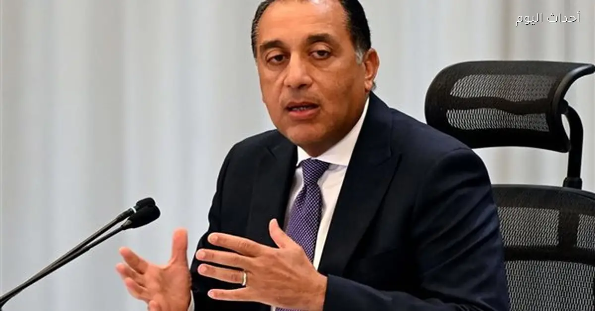 رئيس الوزراء يهنئ المصريين والأمتين العربية والإسلامية بعيد الفطر