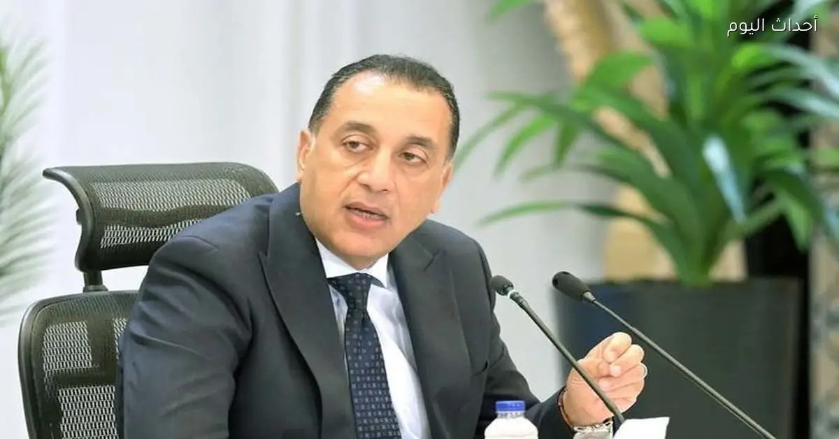 رئيس الوزراء يوقع عقود وحدات سكنية بمبادرة “سكن لكل المصريين” في حدائق العاصمة