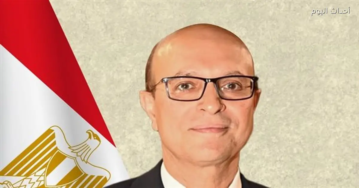 رئيس جامعة أسيوط يهنئ المرأة المصرية في اليوم العالمي للمرأة