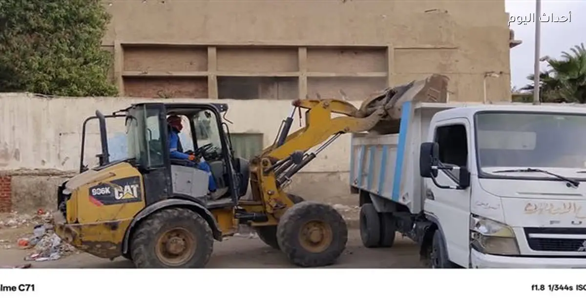 رئيس حي فيصل يتفقد أعمال النظافة والشوارع