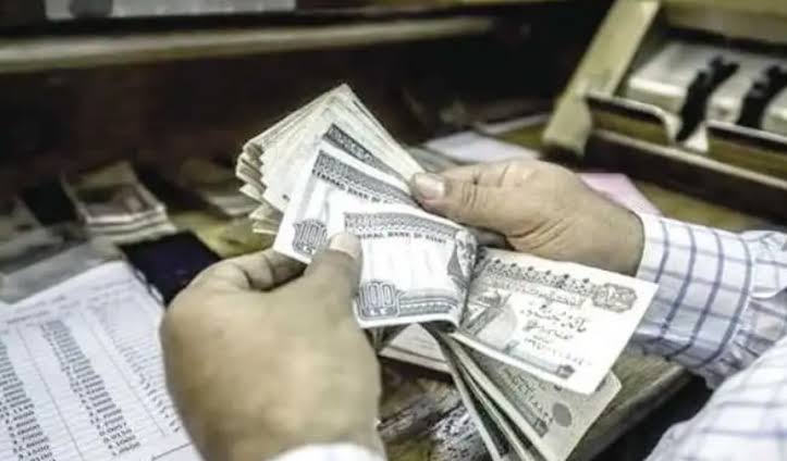 زيادة المرتبات والمعاشات