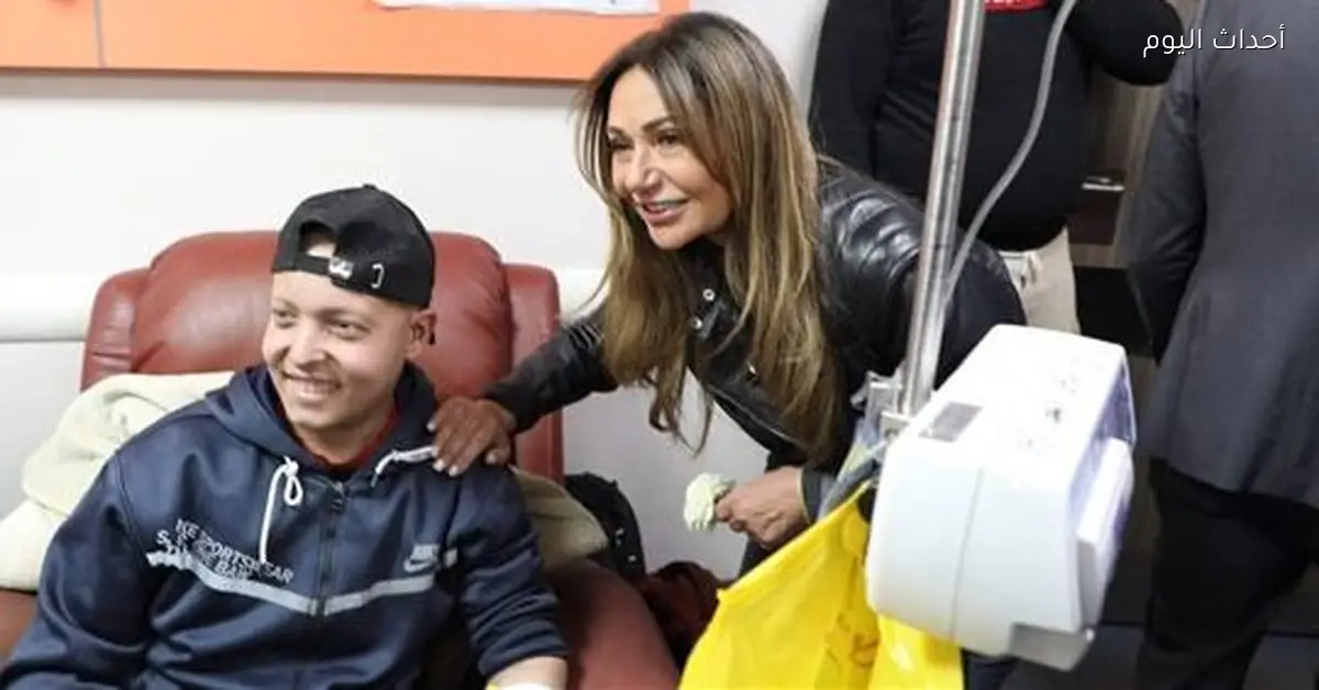 زيارة ليلى علوي للمعهد القومي للأورام لدعم الأطفال المرضى