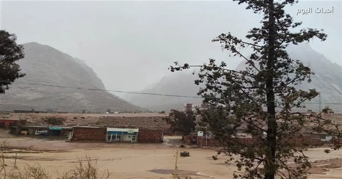 سويلم يتابع السيول في سانت كاترين ويطمئن على سلامة المنشآت