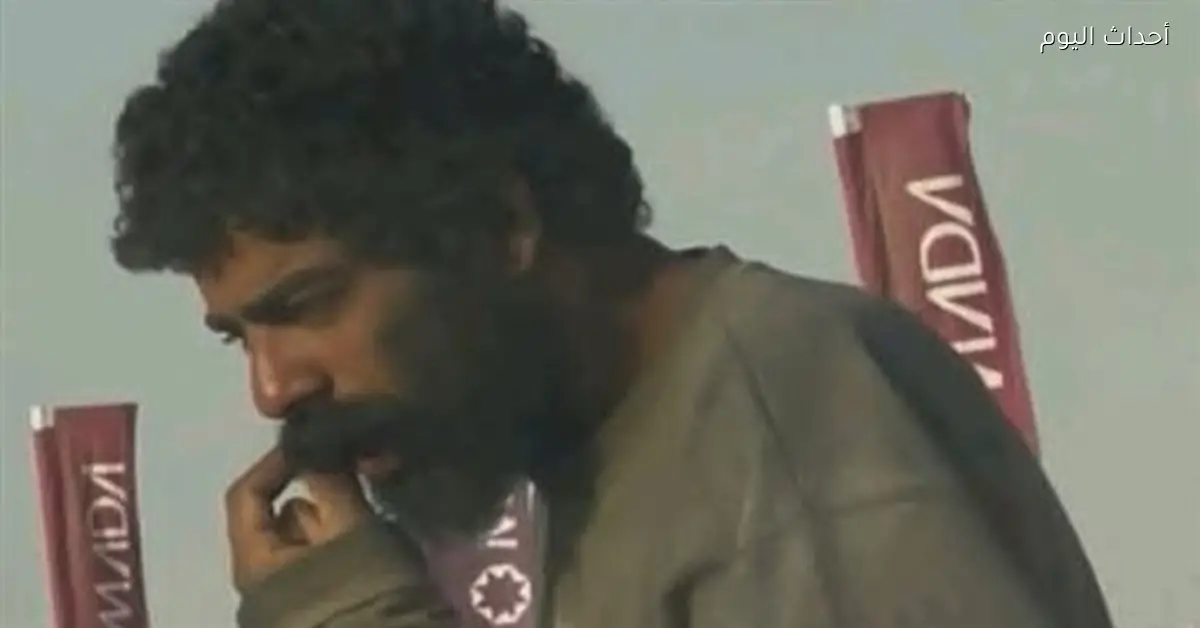 شاب يتحدث الإنجليزية يروي معاناته بعد صدمة عصبية