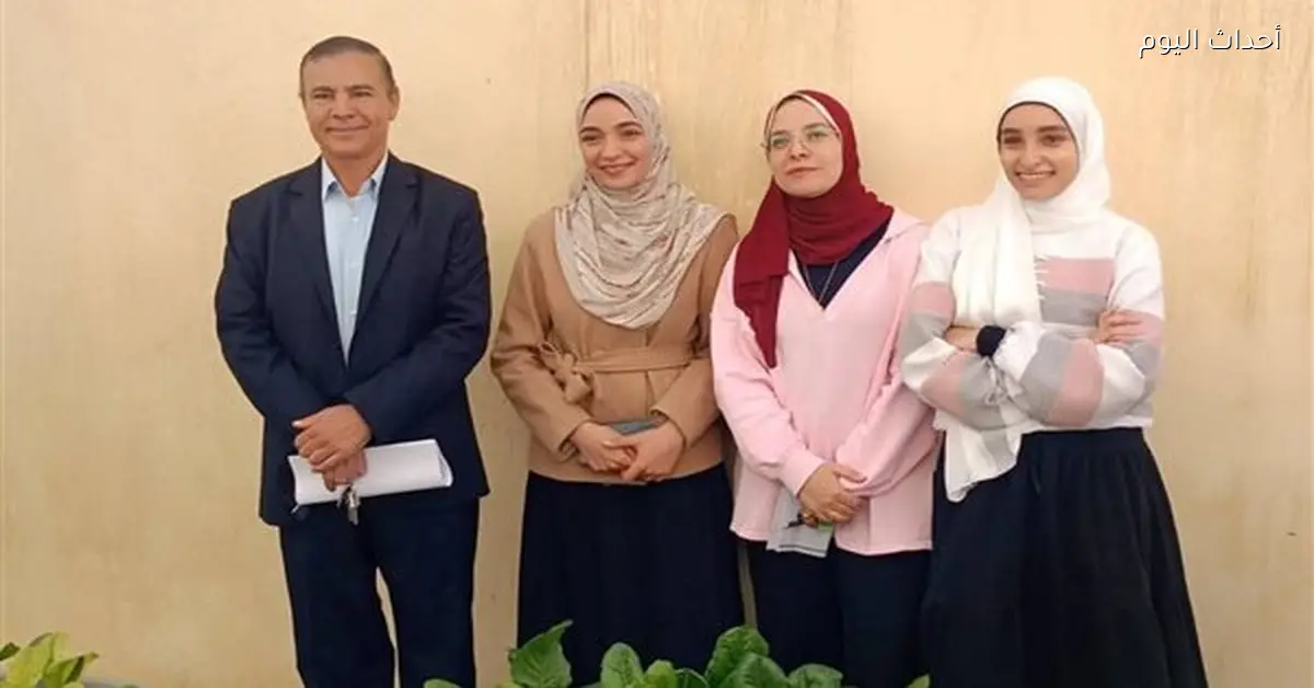 طلاب بني سويف يطبقون الزراعة المائية بدون تربة