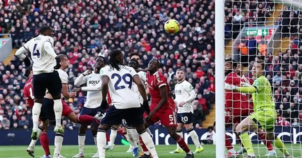 لاعب وست هام يعترف بصعوبة إيقاف فان دايك بعد خسارة الفريق من ليفربول