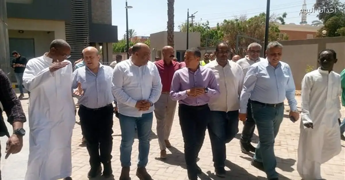 محافظ أسوان يتفقد تطوير مستشفى نصر النوبة المركزى