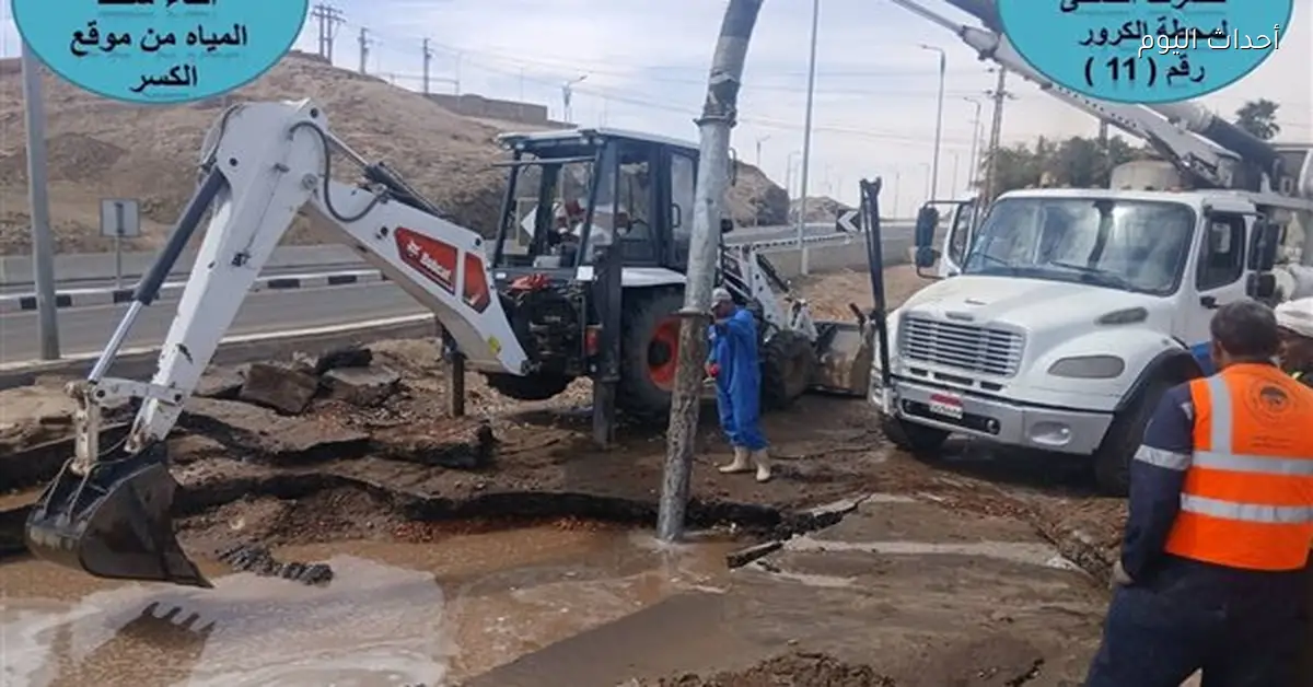 محافظ أسوان يراقب إصلاح كسر خط الطرد بمحطة الكرور