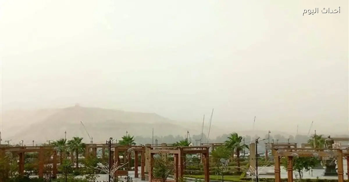 محافظ أسوان يرفع درجة الاستعداد لمواجهة التقلبات الجوية