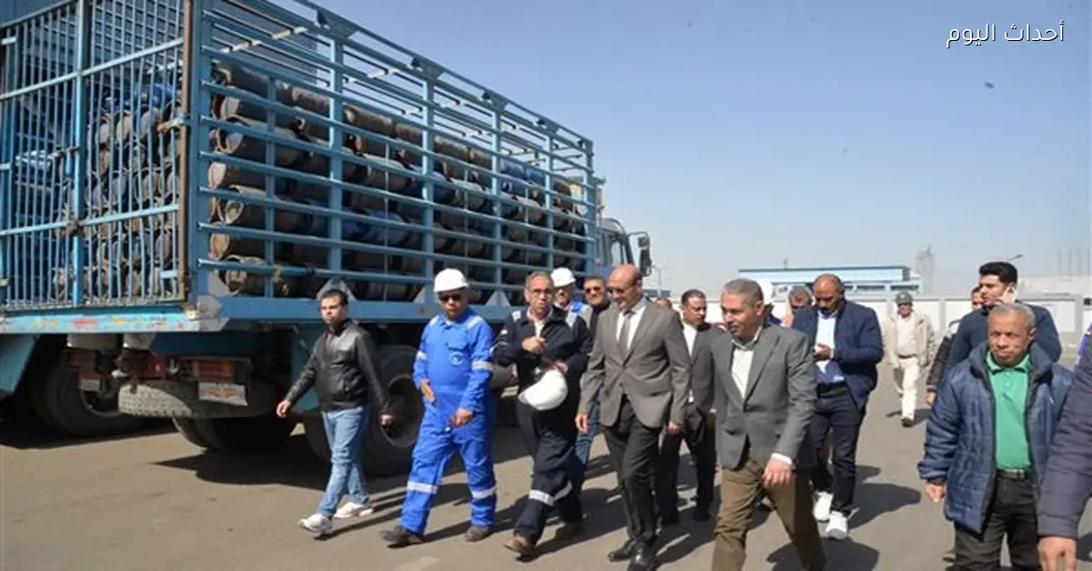 محافظ أسيوط يزور مصنع البوتاجاز بجحدم بعد شكاوى المواطنين