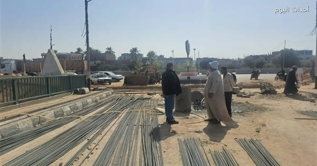 محافظ أسيوط يوجه بتسريع مشروعات تطوير كوبري نجع سبع