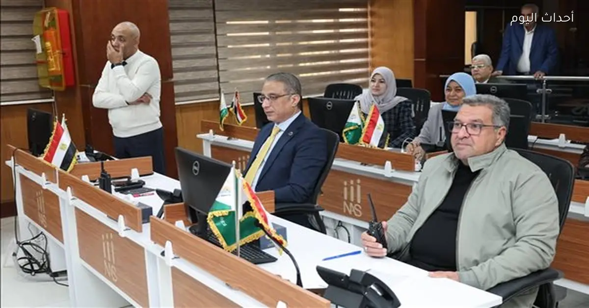 محافظ الجيزة يتابع مواقف السرفيس للالتزام بالتعريفة الجديدة