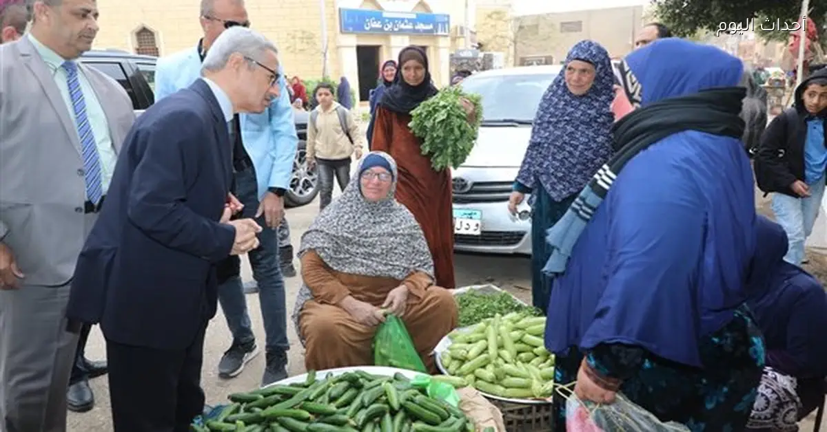 محافظ بني سويف يتفقد شادر السلع واللحوم في سمسطا