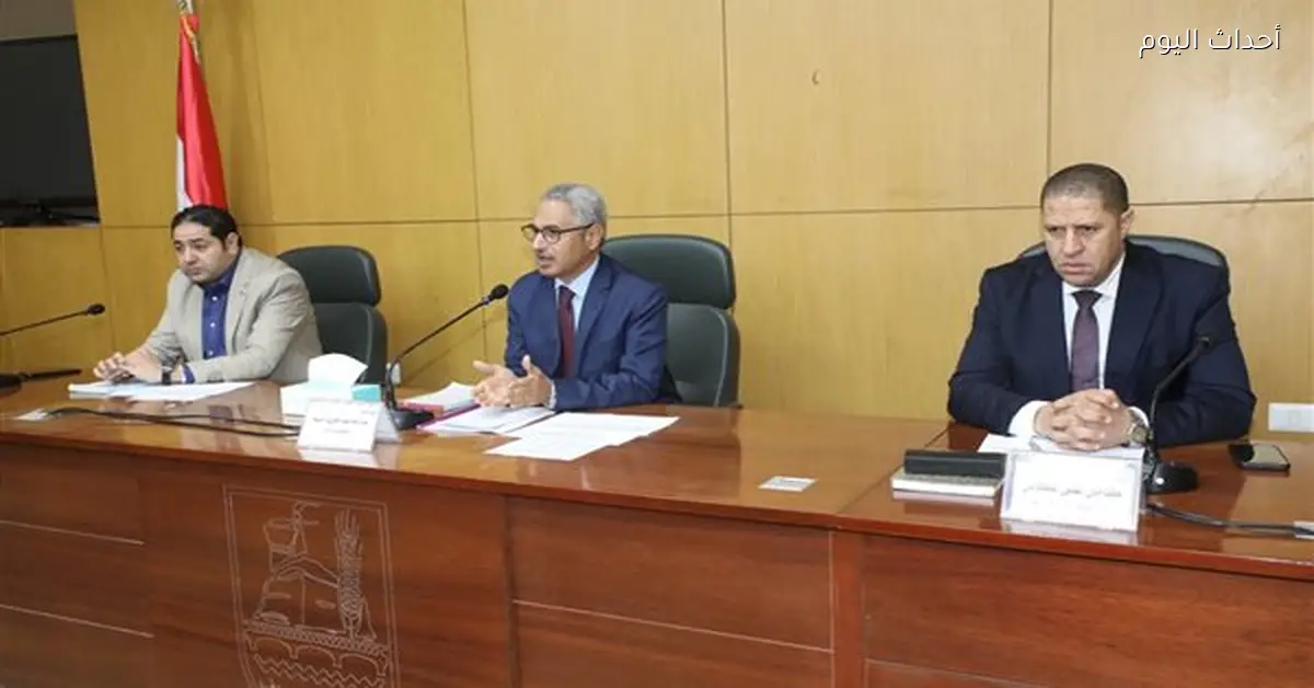 محافظ بني سويف يوجه بتوزيع نموذج موحد لإدارة الموارد