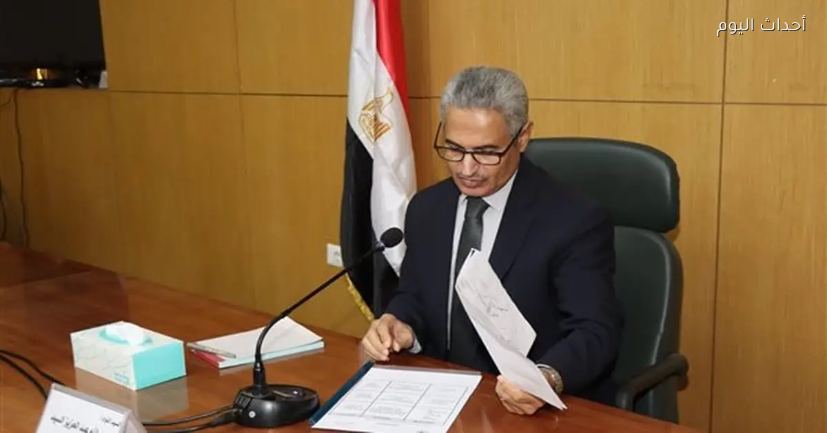 محافظ بني سويف يوجه بمتابعة 26 زيارة قانونية وإدارية