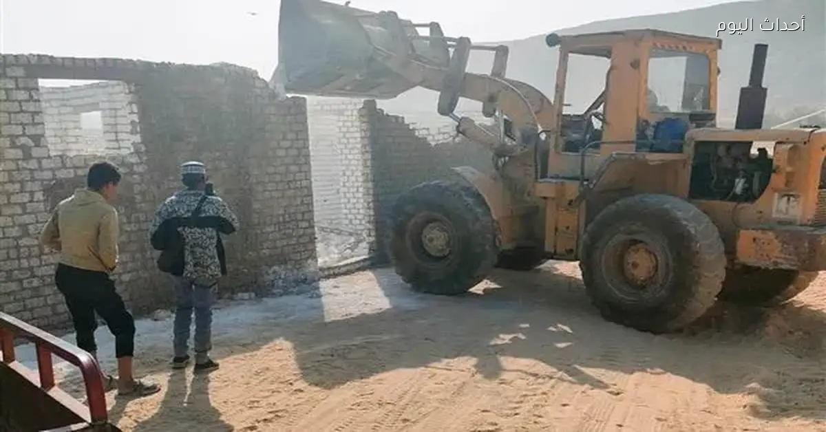 محافظ قنا يعلن إزالة 88 حالة تعدٍ على الأراضي الزراعية