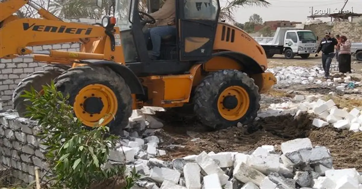 محافظة قنا تزيل 27 حالة تعدٍّ في الأشراف ودندرة