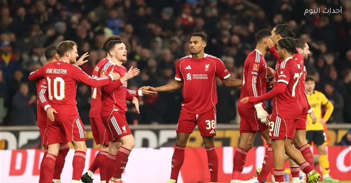 محمد صلاح في تشكيل ليفربول لمواجهة جالاتا سراي بدوري الأبطال الليلة