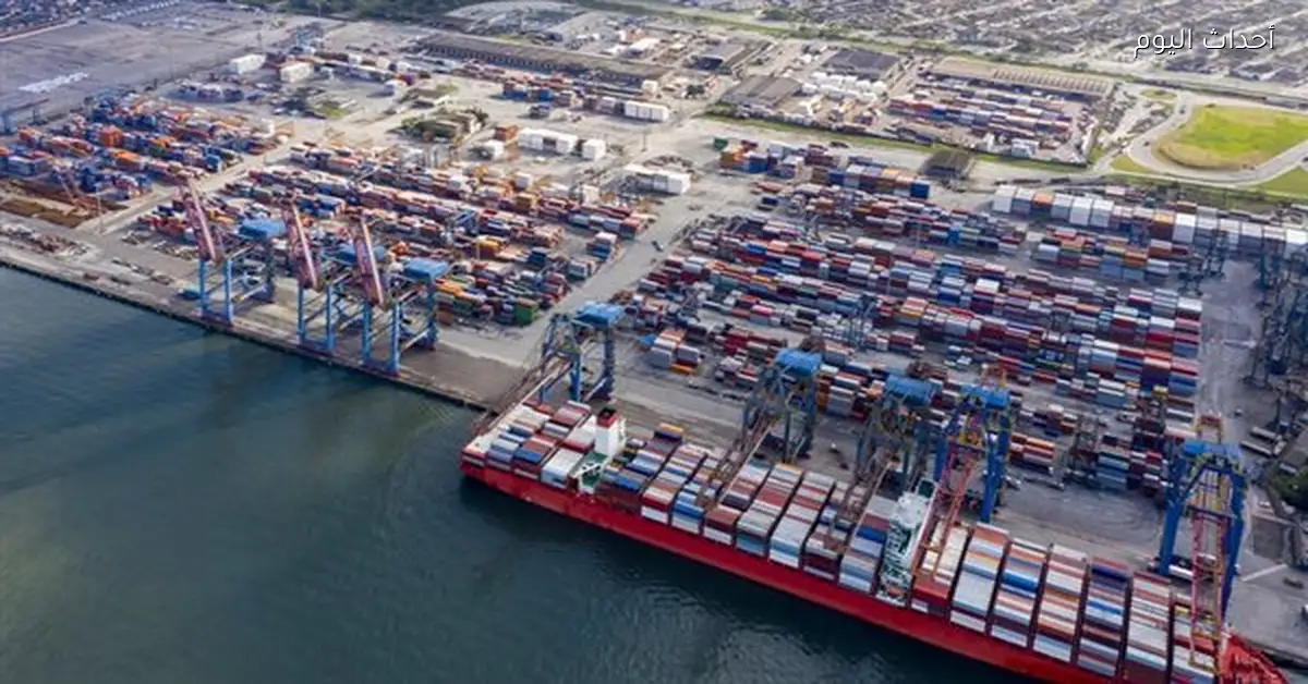 مصر تعفي تجارة الترانزيت من ضريبة القيمة المضافة بسبب إغلاق هرمز
