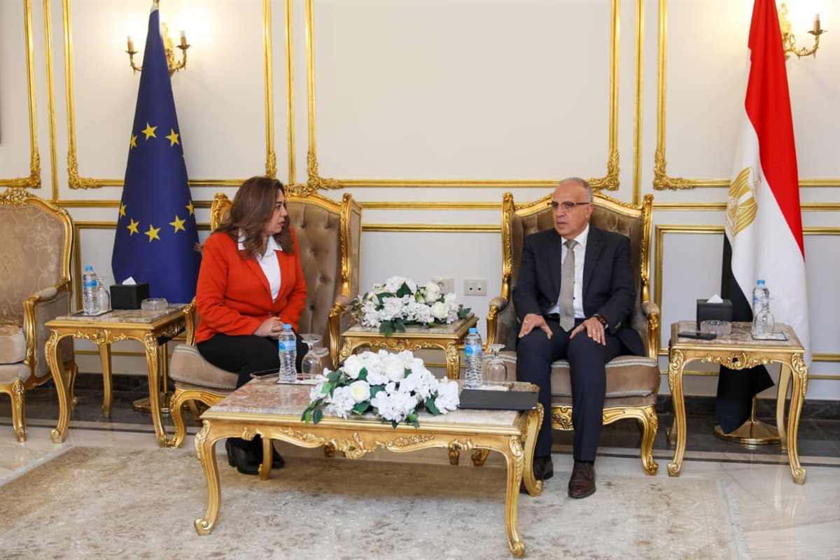 وزيرا التنمية المحلية والموارد المائية والري