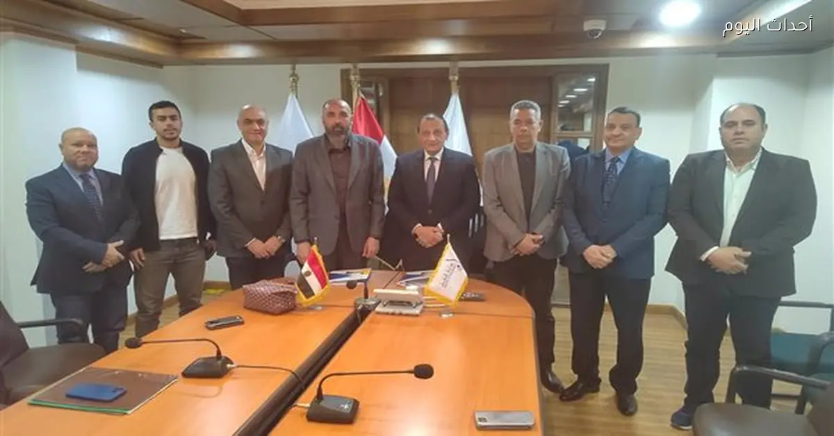 موانئ البحر الأحمر توقع عقداً مع ترسانة الجيزة لبناء السفن