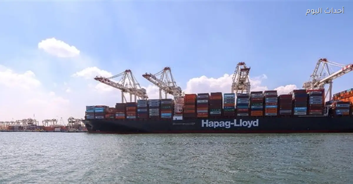 ميناء دمياط يستقبل سفينتي حاويات جديدة لتعزيز قدراته