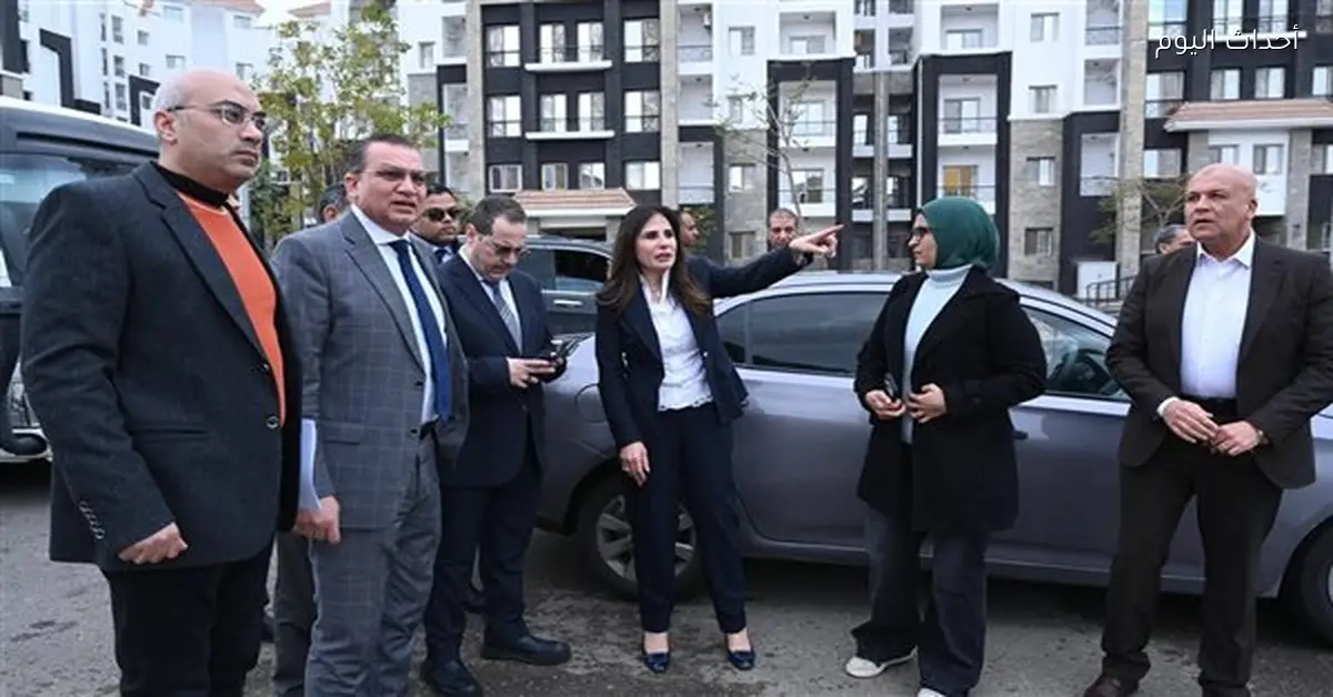 وزير الإسكان يراجع خدمات الحي السكني الثالث بالعاصمة الجديدة