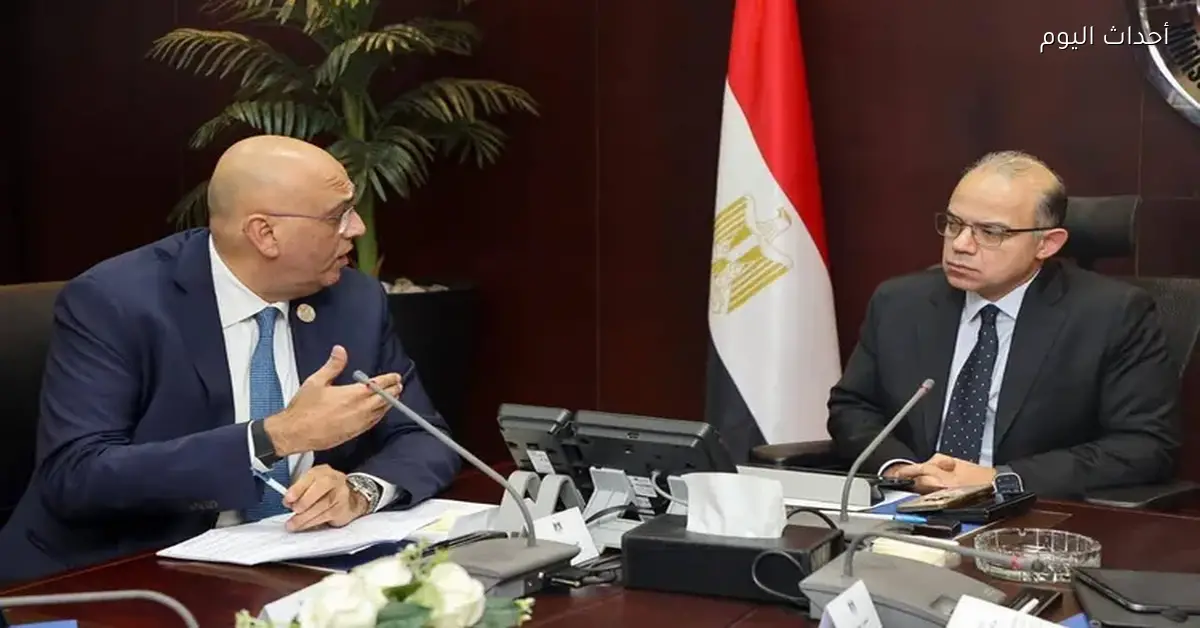 وزير الاستثمار يبحث مع رئيس جهاز تنمية المشروعات دعم ريادة الأعمال