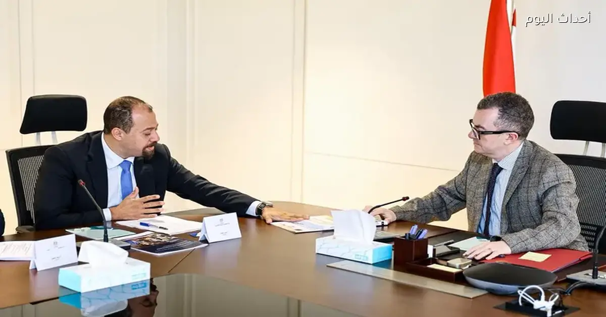 وزير التخطيط يلتقي وفد منظمة التعاون الاقتصادي والتنمية لبحث دعم رؤية مصر 2030