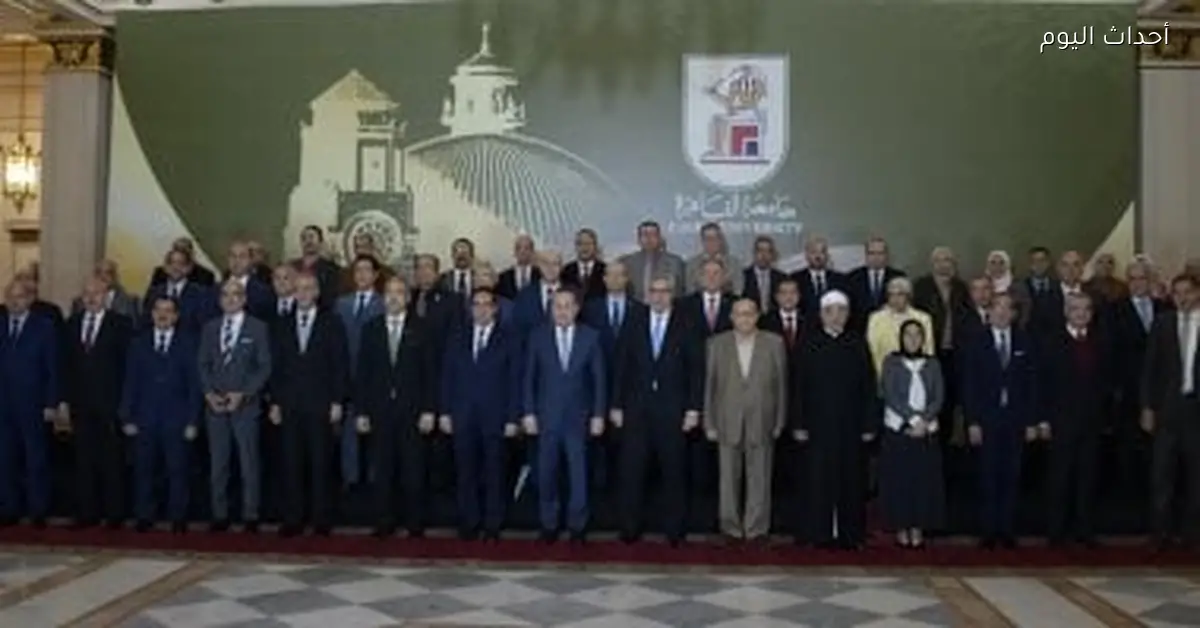 وزير التعليم العالي يوجه بتطوير مراكز تنمية قدرات أعضاء هيئة التدريس