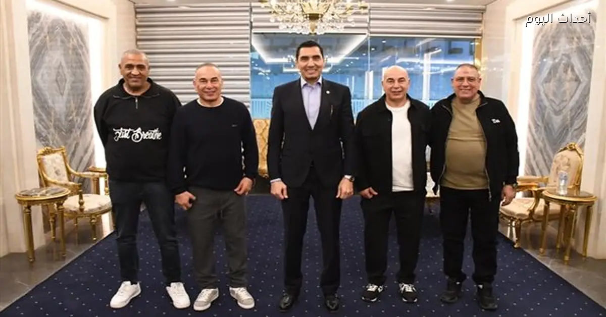 وزير الرياضة يساند منتخب مصر قبل المونديال بقيادة التوأم