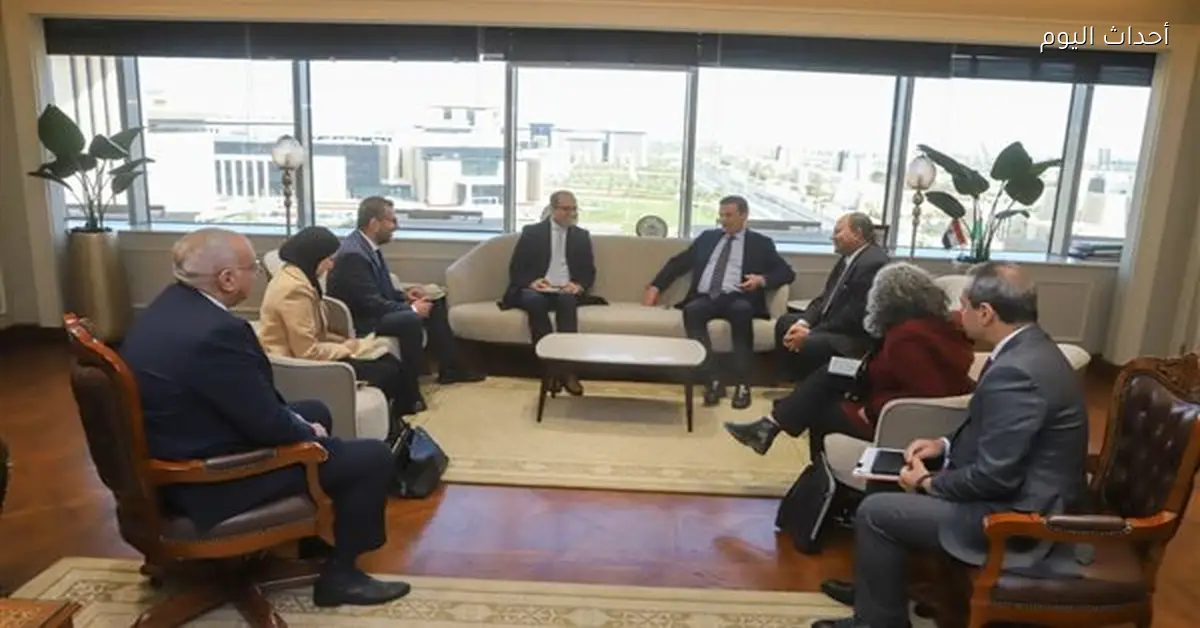 وزير الزراعة يناقش مع وفد “الإيفاد” دعم صغار المزارعين