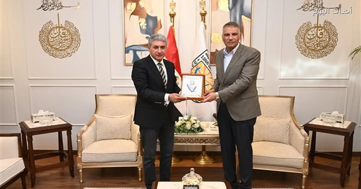 وزير السياحة يبحث تعزيز التعاون مع محافظ جنوب سيناء