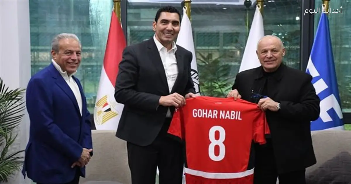 وزير الشباب والرياضة يتفقد مشروع “الهدف” في أكتوبر ويلتقي برئيس الاتحاد المصري