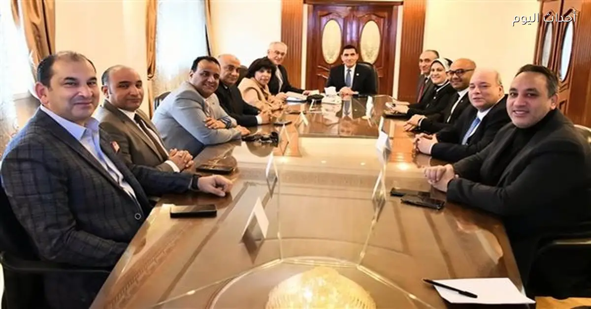 وزير الشباب والرياضة يجتمع بمجلس إدارة اللجنة البارالمبية المصرية