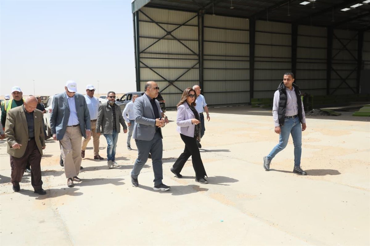 جانب من جولة الوزيرة