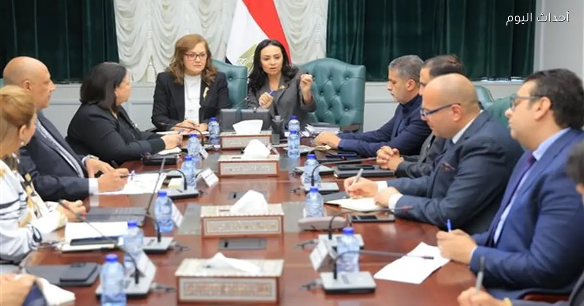 وزيرة التضامن تناقش المنظومة المالية للتمكين الاقتصادي