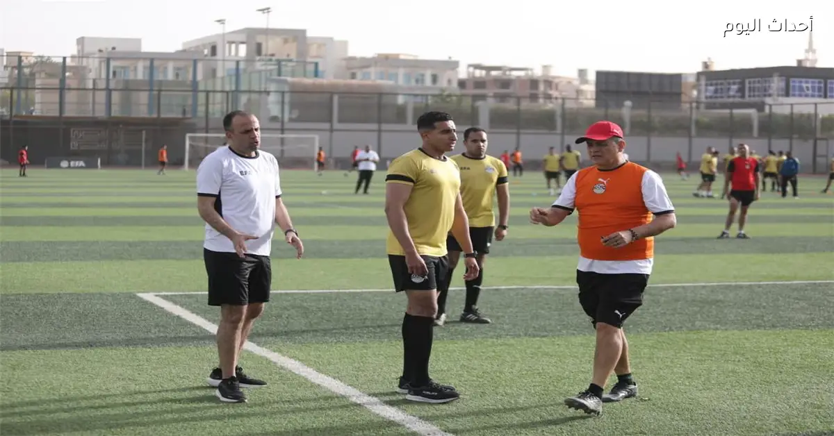 أوسكار رويز يلتقي بالحكام قبل حسم الدوري المصري