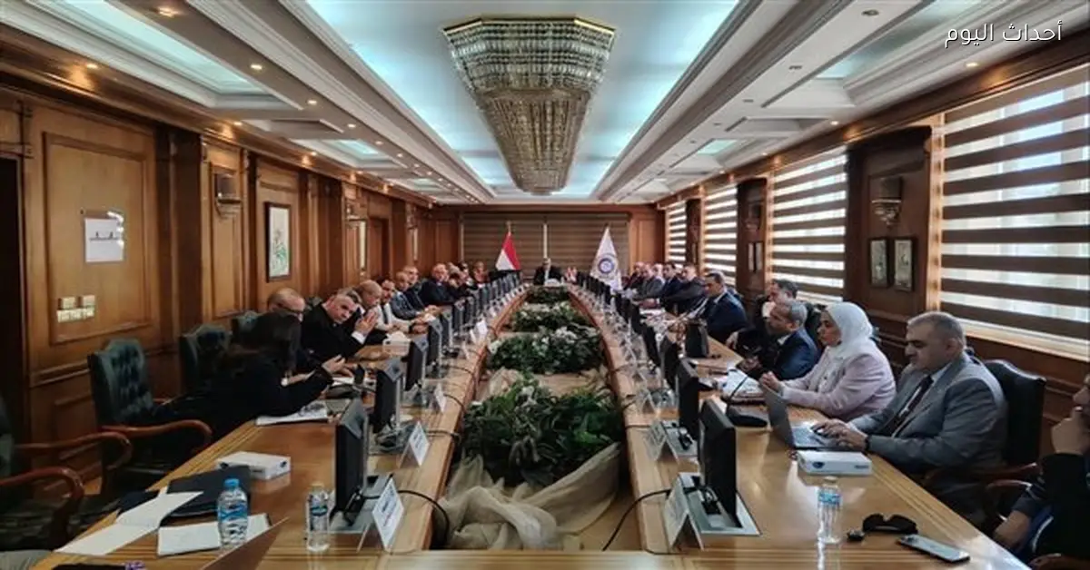 اجتماع دوري للمجلس الأعلى لشئون التعليم والطلاب