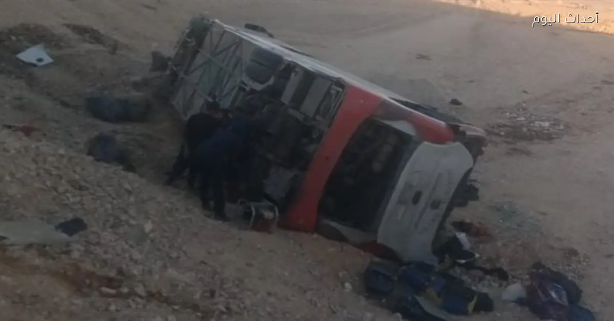 ارتفاع مصابي انقلاب أتوبيس في قنا إلى 44 سودانيا