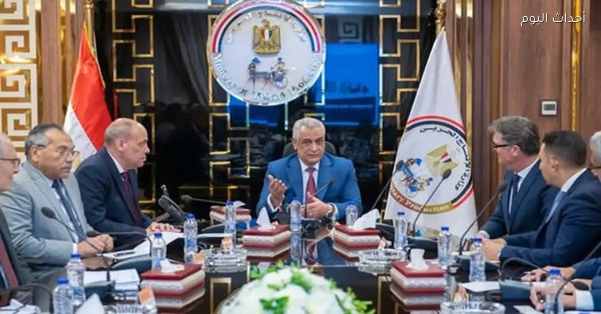 الإنتاج الحربي يناقش التعاون مع يونغ-هانز في الصناعات الدفاعية