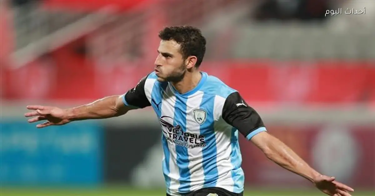 تألق حمدي فتحي في التشكيلة المثالية للدوري القطري