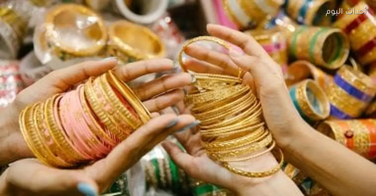 تراجع سعر الذهب 15% في مارس 2026