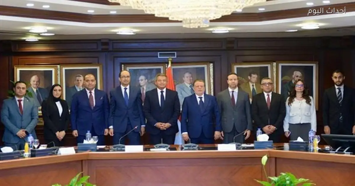 تعاون بين البنك المركزي والمجلس الأعلى للإعلام لحماية البيانات المصرفية