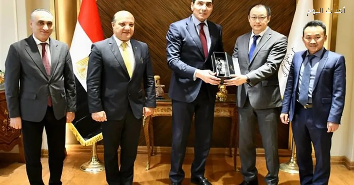 جوهر نبيل يقود تعاون مصري صيني في مجال المعدات الرياضية