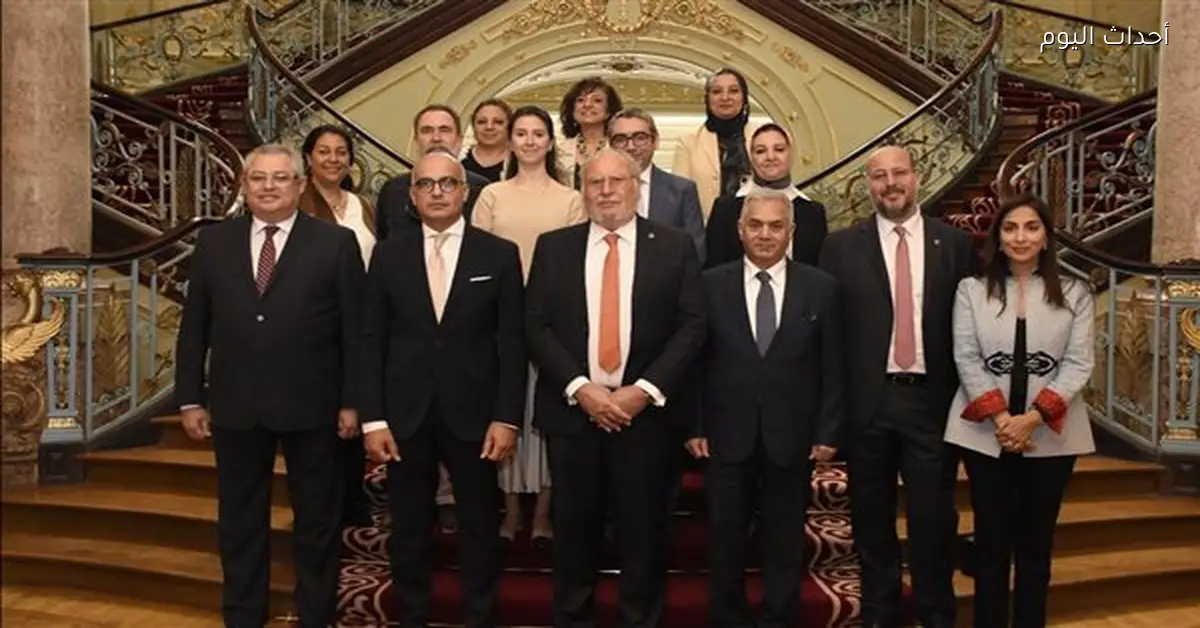 زيارة تاريخية للملك أحمد فؤاد الثاني إلى جامعة عين شمس