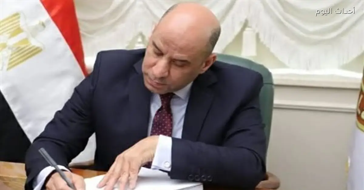 صرف 1.77 مليون جنيه لـ 366 عاملا غير منتظم في 26 محافظة