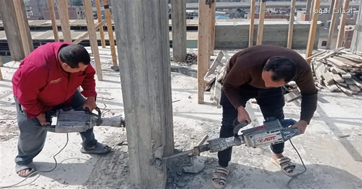 محافظ الدقهلية يراقب جهود مواجهة مخالفات البناء