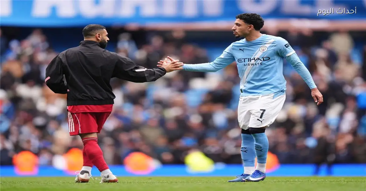 محمد صلاح يغادر مباراة ليفربول ومانشستر سيتي وعمر مرموش يدخل بدلاً منه