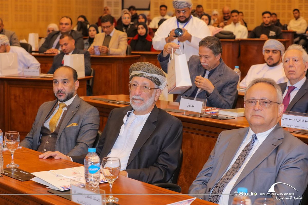 جانب من الندوة العلمية 